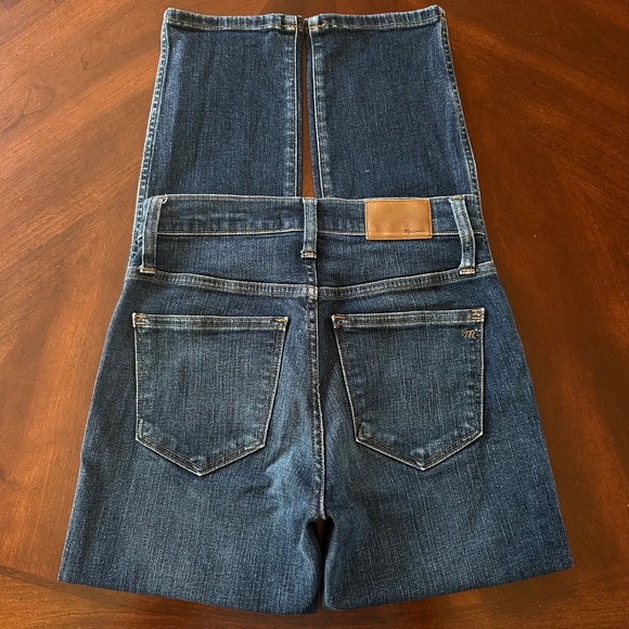 Madewell Slim Straight Jeans in Hammond Wash - Picture 8 of 15